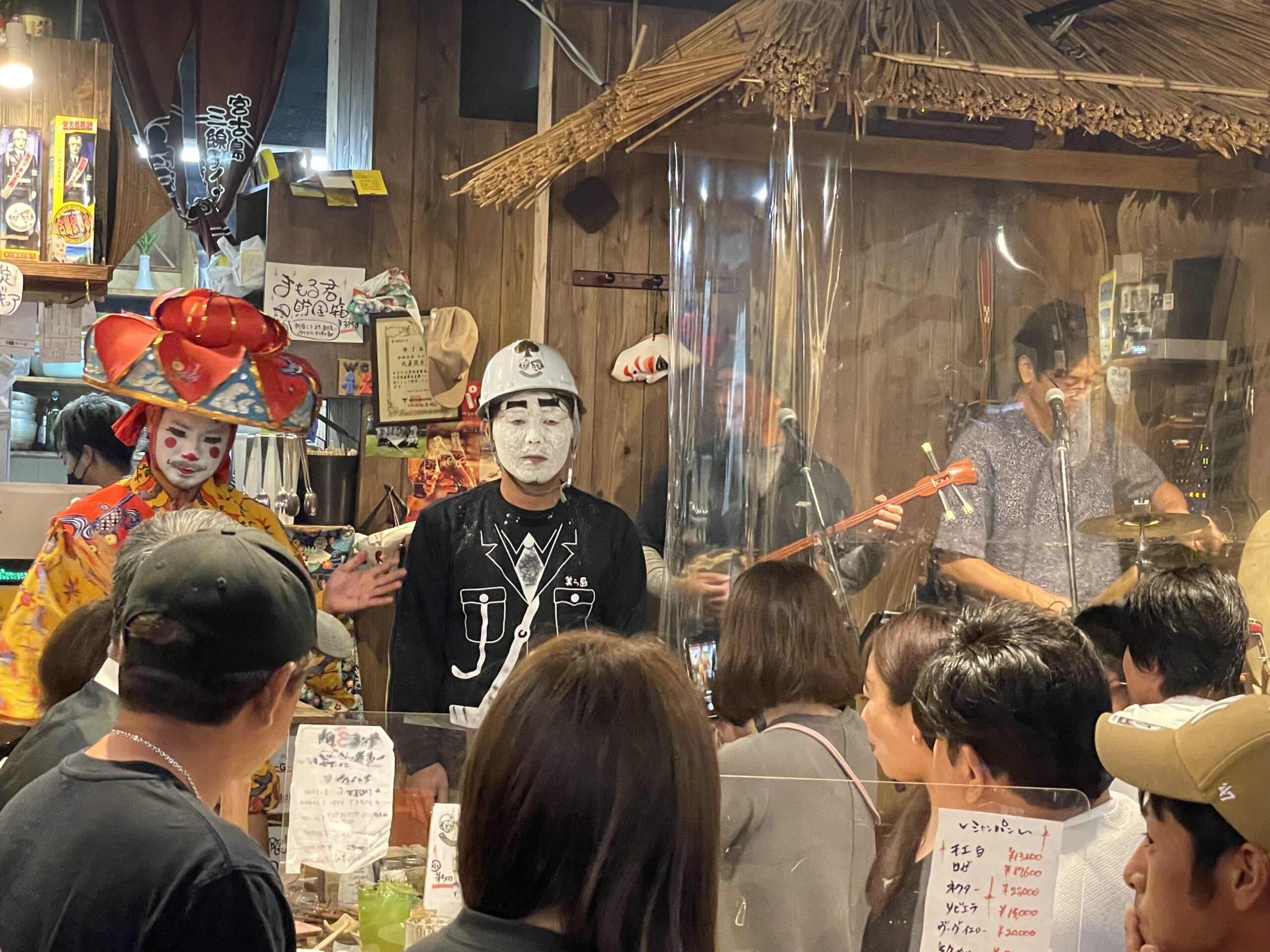 リアルまもる君に会える！？宮古島で大人気の民謡居酒屋”美ら島 